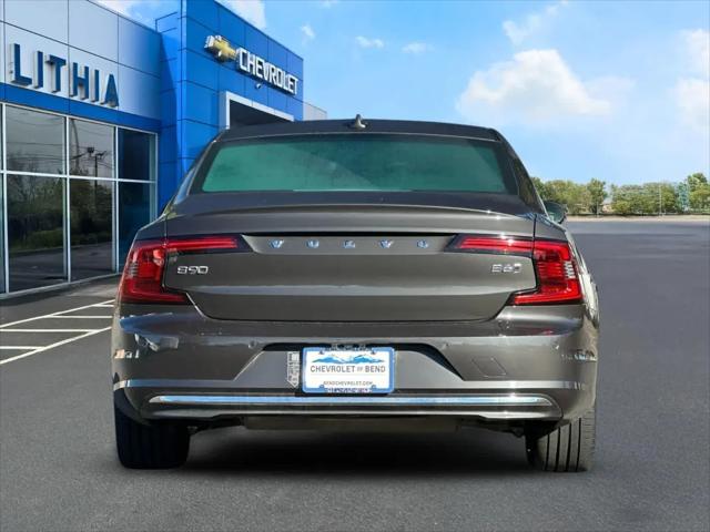 2023 Volvo S90 B6 Plus