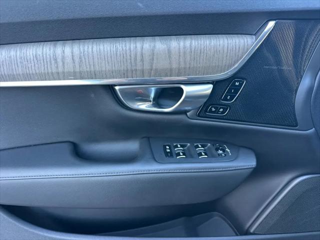 2023 Volvo S90 B6 Plus