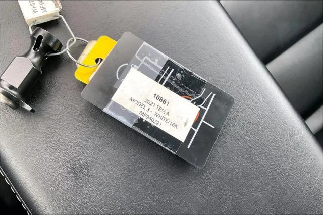 2021 Tesla Model 3 Standard Range Plus Rear-Wheel Drive