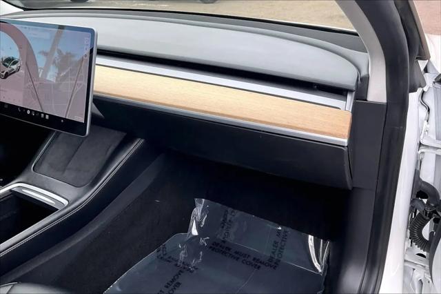 2021 Tesla Model 3 Standard Range Plus Rear-Wheel Drive
