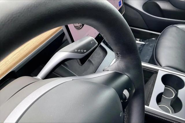 2021 Tesla Model 3 Standard Range Plus Rear-Wheel Drive