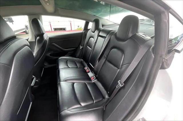 2021 Tesla Model 3 Standard Range Plus Rear-Wheel Drive