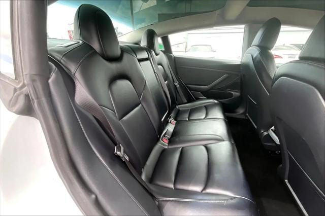 2021 Tesla Model 3 Standard Range Plus Rear-Wheel Drive