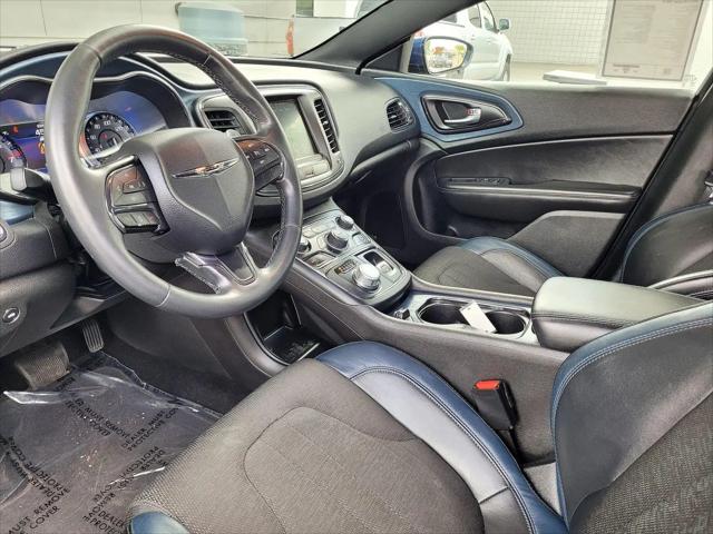 2015 Chrysler 200 S