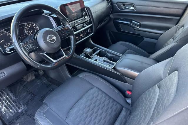 2022 Nissan Pathfinder SV 2WD