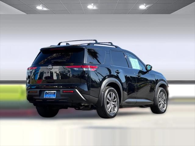 2022 Nissan Pathfinder SV 2WD