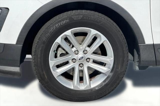2016 Ford Explorer Base