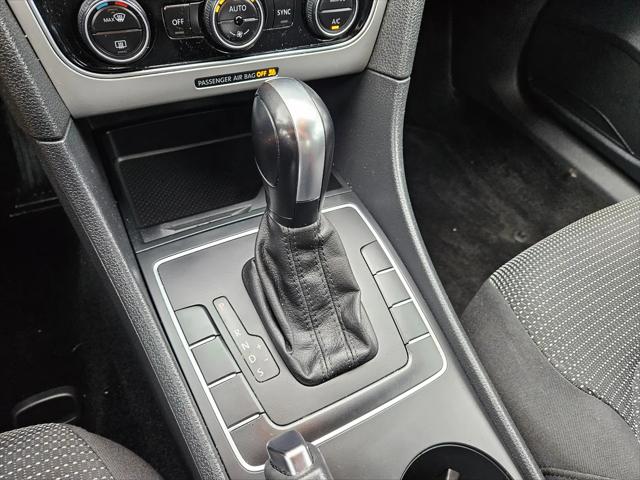 2017 Volkswagen Passat 1.8T S
