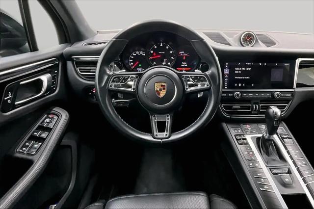 2020 Porsche Macan Macan