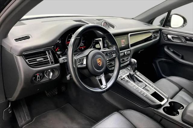 2020 Porsche Macan Macan