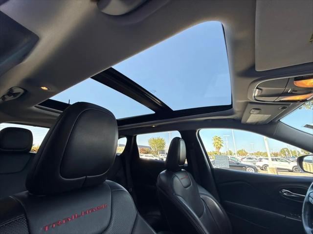 2019 Jeep Cherokee Trailhawk Elite 4x4
