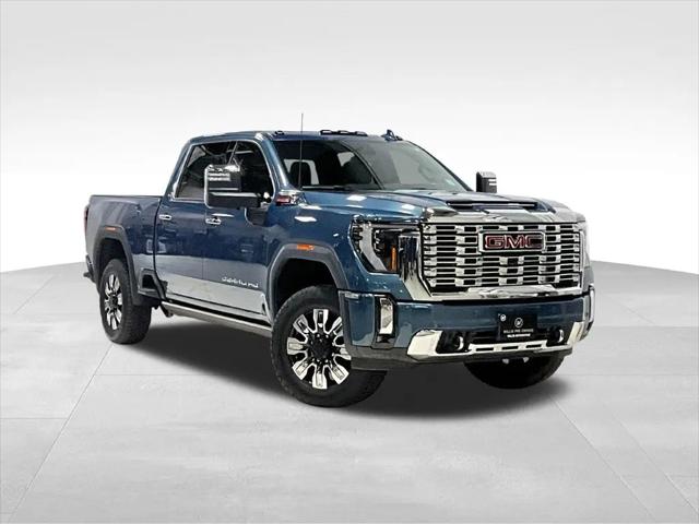2026 GMC Sierra 2500HD Crew Cab, Standard Bed, Denali, 4WD for sale in Des Moines, IA