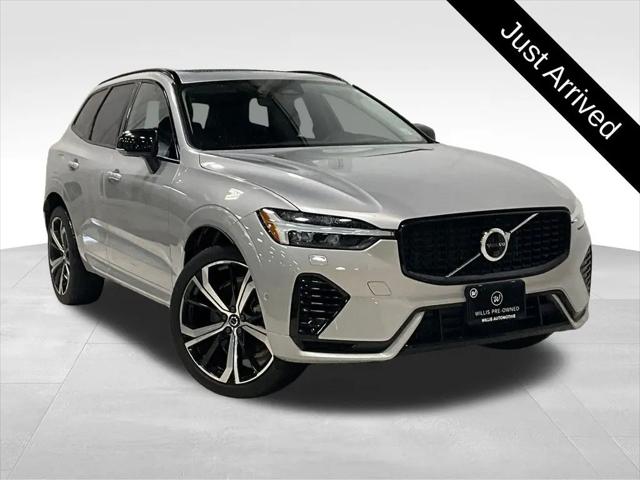 2024 Volvo XC60 Recharge T8 Ultimate Dark Theme for sale in Des Moines, IA