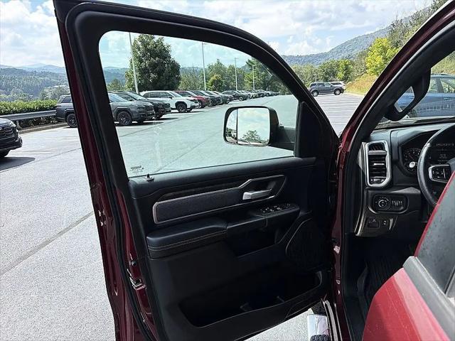 2019 Ram 1500 Big Horn/Lone Star Crew Cab 4x4 57 Box