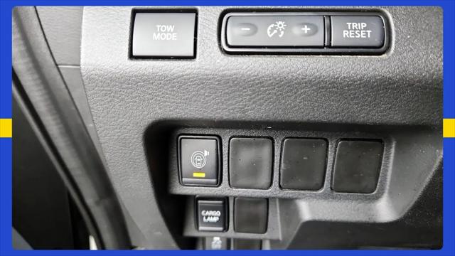2025 Nissan Frontier Crew Cab PRO-X 4x2