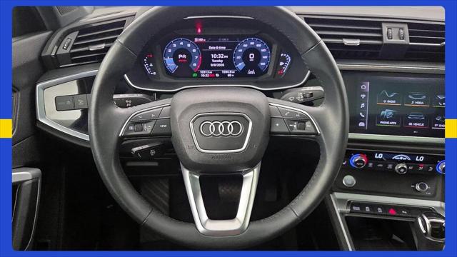 2020 Audi Q3 Premium Plus 45 TFSI S line quattro Tiptronic