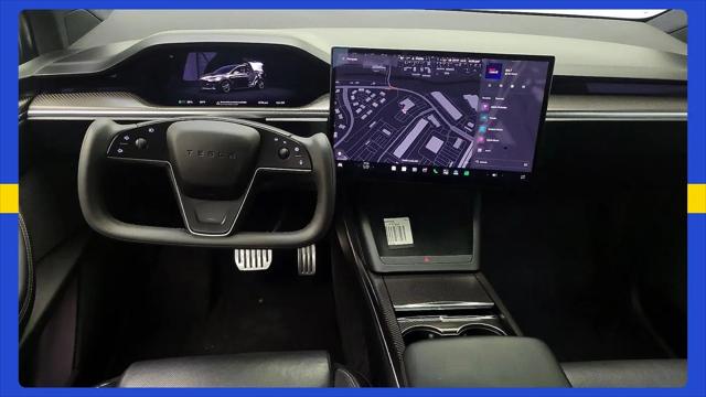 2023 Tesla Model X Plaid Tri Motor All-Wheel Drive