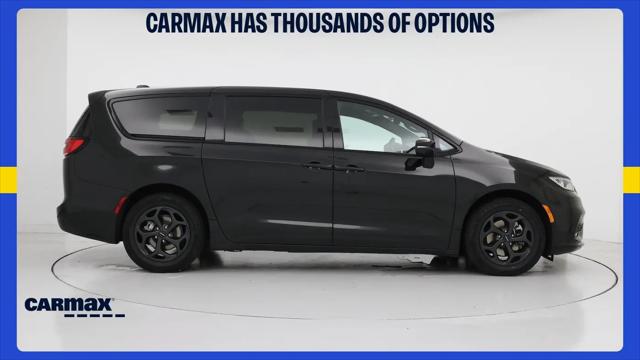2023 Chrysler Pacifica Hybrid Touring L