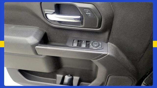2020 Chevrolet Silverado 1500 4WD Crew Cab Short Bed Custom