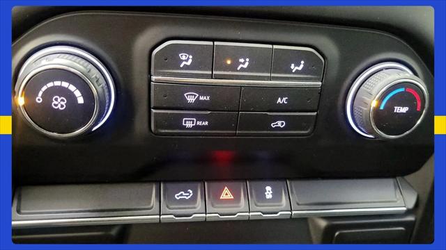 2020 Chevrolet Silverado 1500 4WD Crew Cab Short Bed Custom