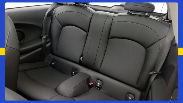 2021 MINI Hardtop Cooper
