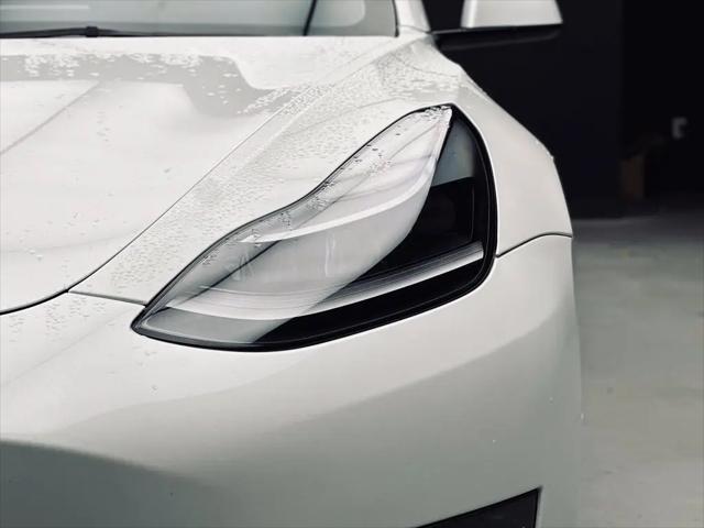 2022 Tesla Model 3 Rear-Wheel Drive