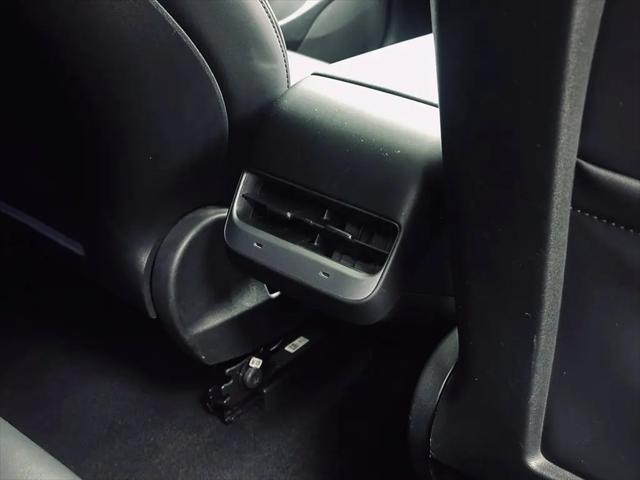 2022 Tesla Model 3 Rear-Wheel Drive