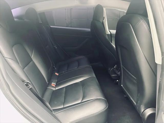 2022 Tesla Model 3 Rear-Wheel Drive