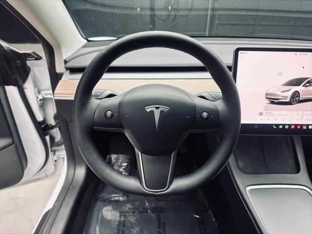 2022 Tesla Model 3 Rear-Wheel Drive