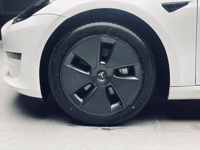 2022 Tesla Model 3 Rear-Wheel Drive
