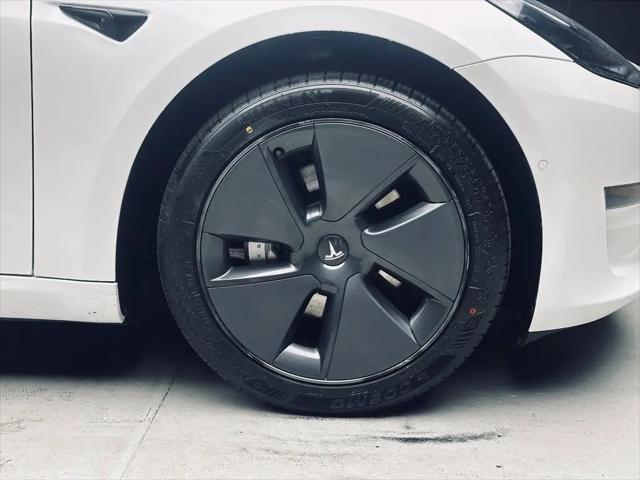 2022 Tesla Model 3 Rear-Wheel Drive