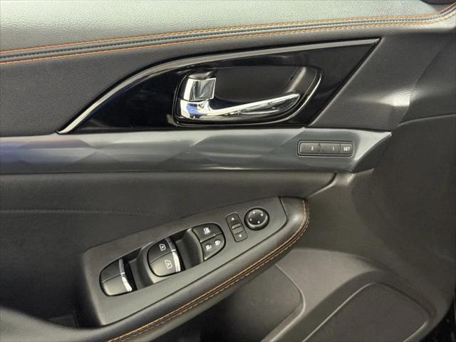 2023 Nissan Maxima SR Xtronic CVT