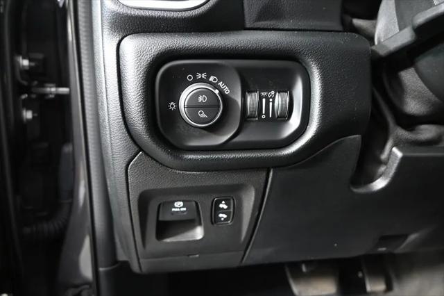 2020 Ram 1500 Laramie Crew Cab 4x4 57 Box