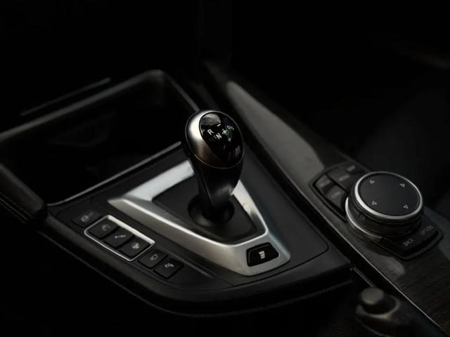 2017 BMW M4 Standard