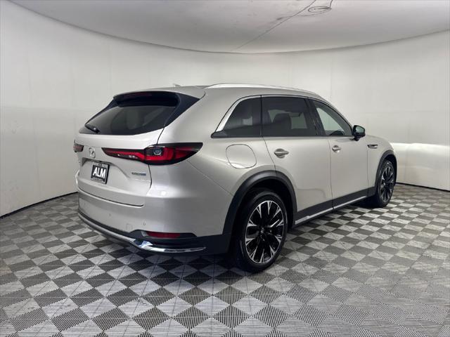 2025 Mazda X-90 Premium Plus Package