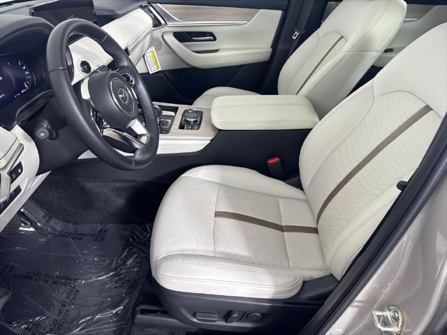 2025 Mazda X-90 Premium Plus Package