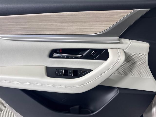 2025 Mazda X-90 Premium Plus Package