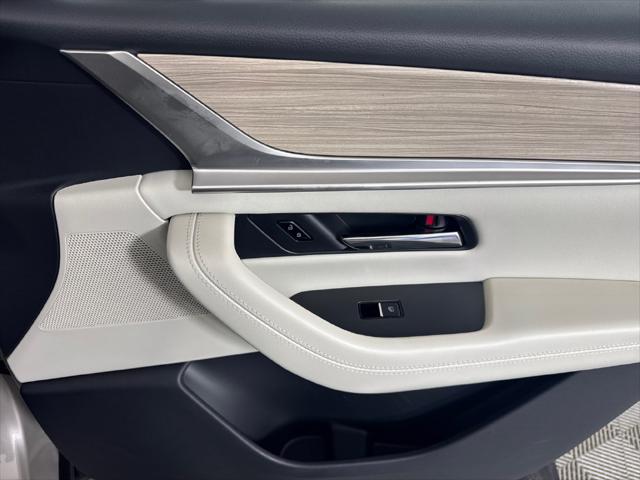 2025 Mazda X-90 Premium Plus Package
