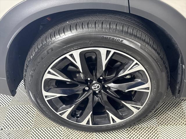2025 Mazda X-90 Premium Plus Package