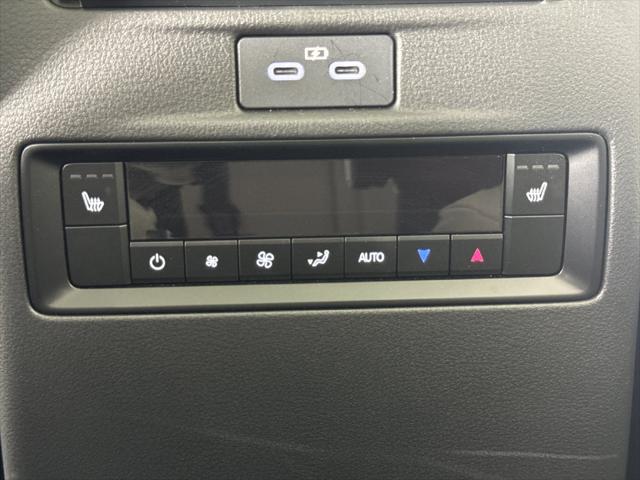 2025 Mazda X-90 Premium Plus Package