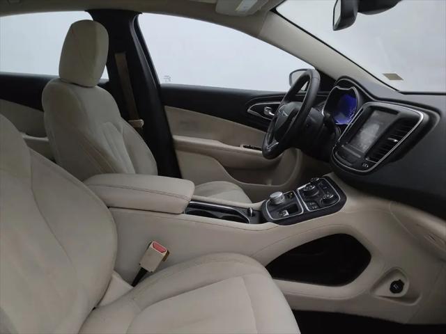 2015 Chrysler 200 Limited