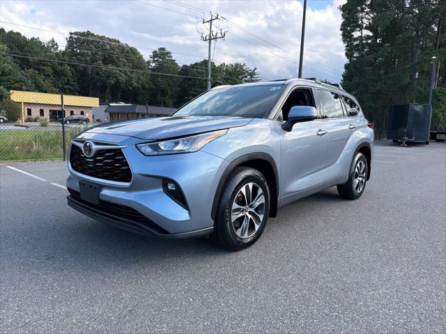 2020 Toyota Highlander XLE 2020 Toyota Highlander XLE