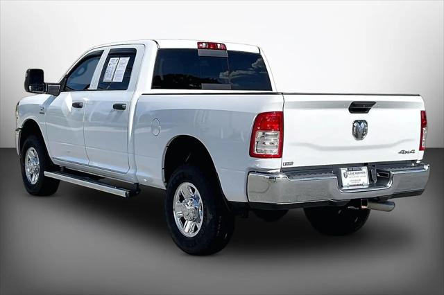 2024 Ram 3500 Tradesman Crew Cab 4x4 64 Box
