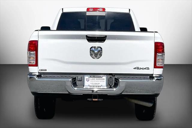 2024 Ram 3500 Tradesman Crew Cab 4x4 64 Box