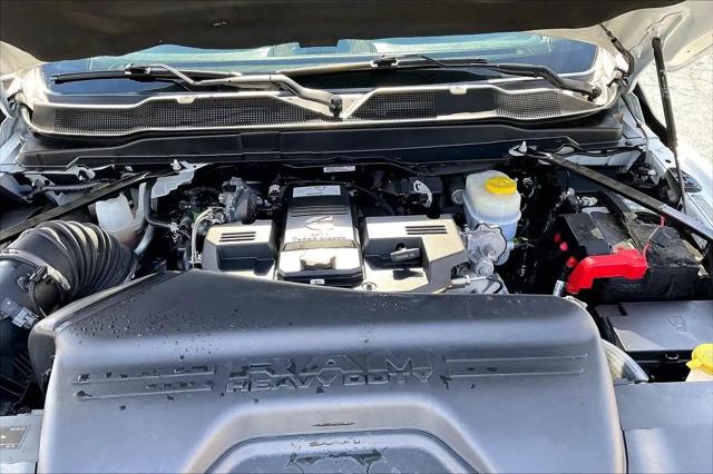 2024 Ram 3500 Tradesman Crew Cab 4x4 64 Box