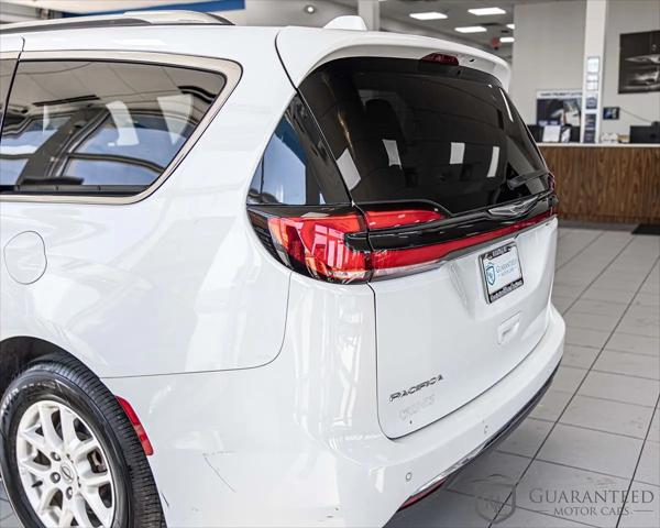 2021 Chrysler Pacifica Touring L