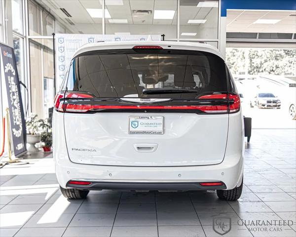 2021 Chrysler Pacifica Touring L