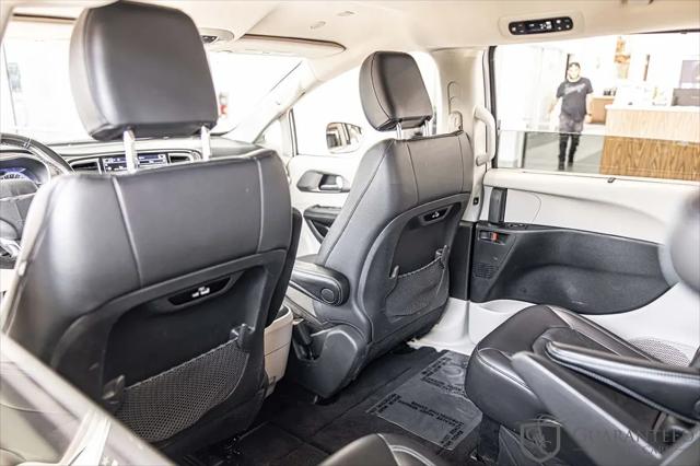 2021 Chrysler Pacifica Touring L