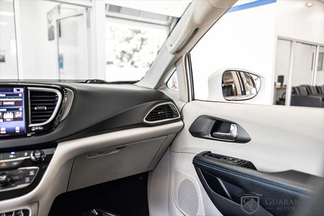 2021 Chrysler Pacifica Touring L