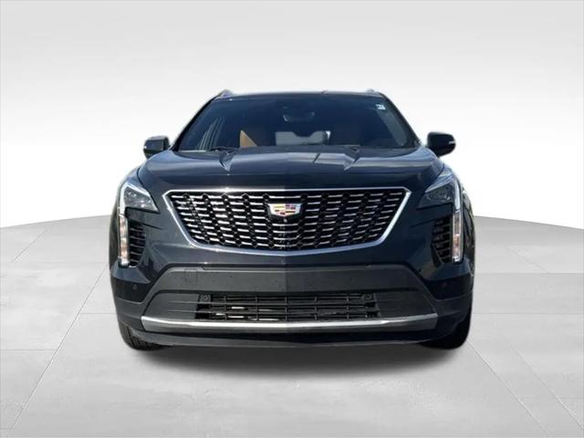 2022 Cadillac XT4 Premium Luxury